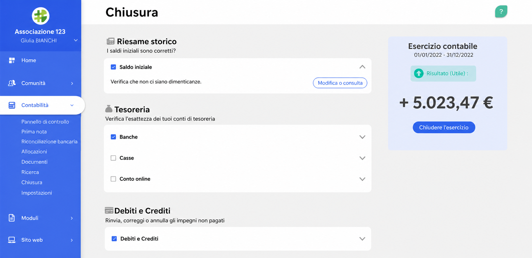 Pagina Clôture di AssoConnect che mostra le fasi di verifica (bilancio d'apertura, liquidità, debiti e crediti) e un risultato positivo di +4 791,34 € per l'esercizio 2022