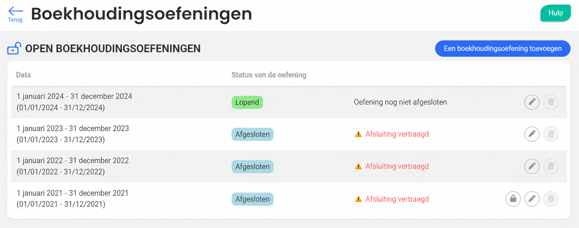 Pagina « Boekjaren » met vier openstaande boekjaren (2021–2024) en hun statussen: « Lopend » voor 2024, en « Beëindigd / Achterstallige afsluiting » voor 2021 tot 2023.