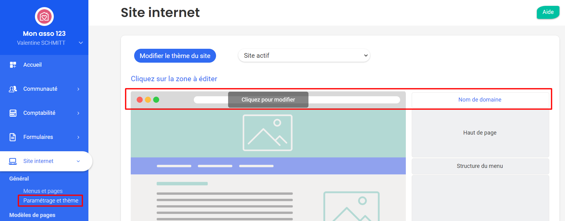 Interfaz «Sitio web» de Poplico, sección «Configuración y tema» destacada, con la zona de barra de navegación seleccionada para modificar el nombre de dominio.